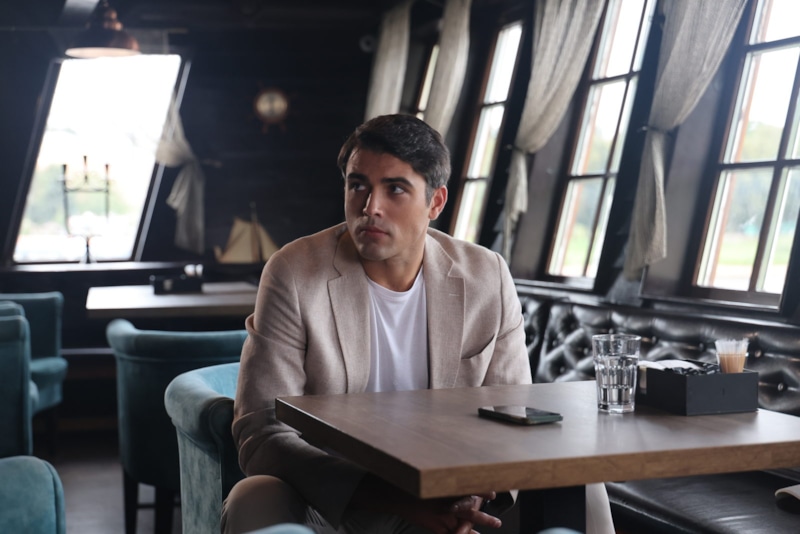 Кадр из сериала «Связанное счастье» Кадр из сериала «Связанное счастье»