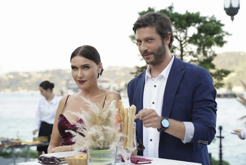 Барыш Айтач и Шевваль Сам в сериале «Запретный плод»