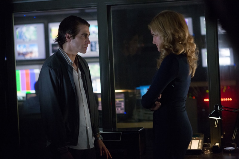 Рене Руссо и Джейк Джилленхол в фильме «Стрингер»