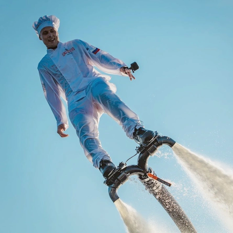 Первый чемпион России по гидрофлайту Антон Попов Первый чемпион России по гидрофлайту Антон Попов