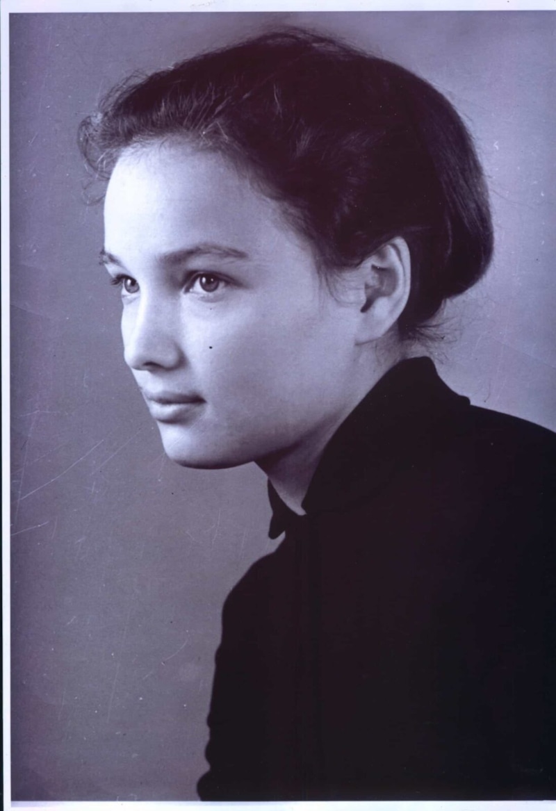 Нина Григорьева в молодости Нина Григорьева в молодости