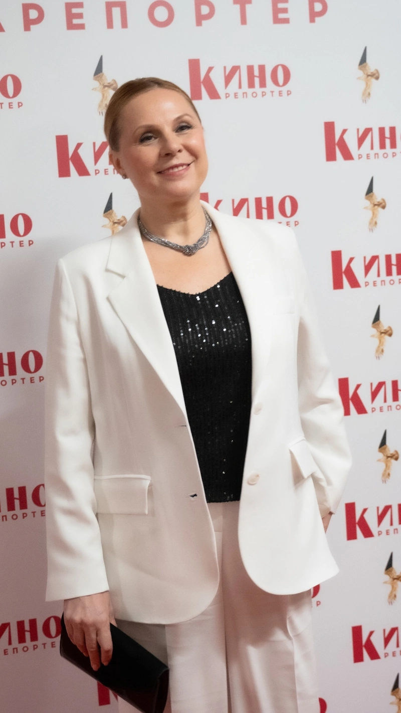 Дина Корзун в 2025 году Дина Корзун в 2025 году