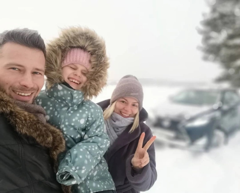 Евгений Покровский с женой и дочерью