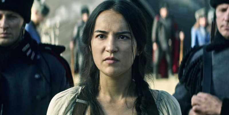 Джесси Мей Ли в сериале «Тень и Кость» Джесси Мей Ли в сериале «Тень и Кость»