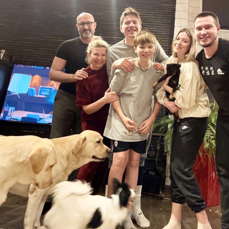 Сергей Тетюхин с детьми