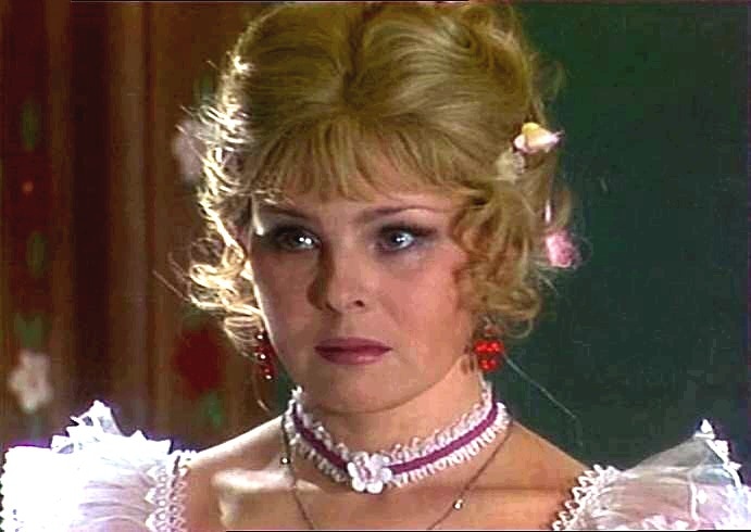 Людмила Суворкина в фильме «Недоросль»