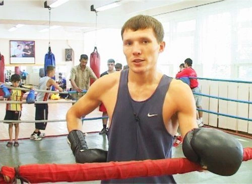 Боксер Александр Бахтин Боксер Александр Бахтин