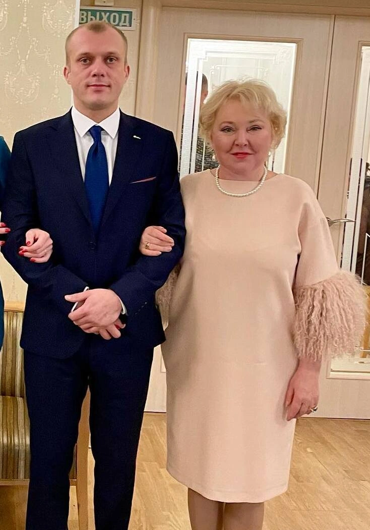 Галина Бокашевская с сыном Романом Галина Бокашевская с сыном Романом