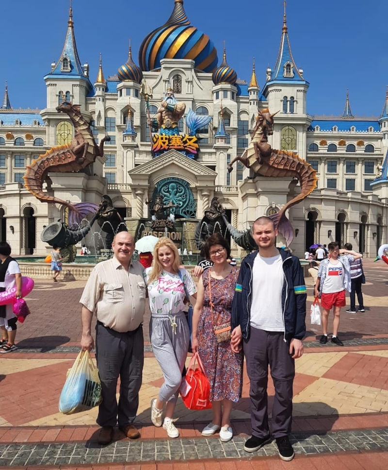 Капитан команды КВН «Океан» Сергей Андрейчук с семьей