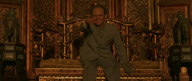 Джон Лоун в фильме «Последний император»