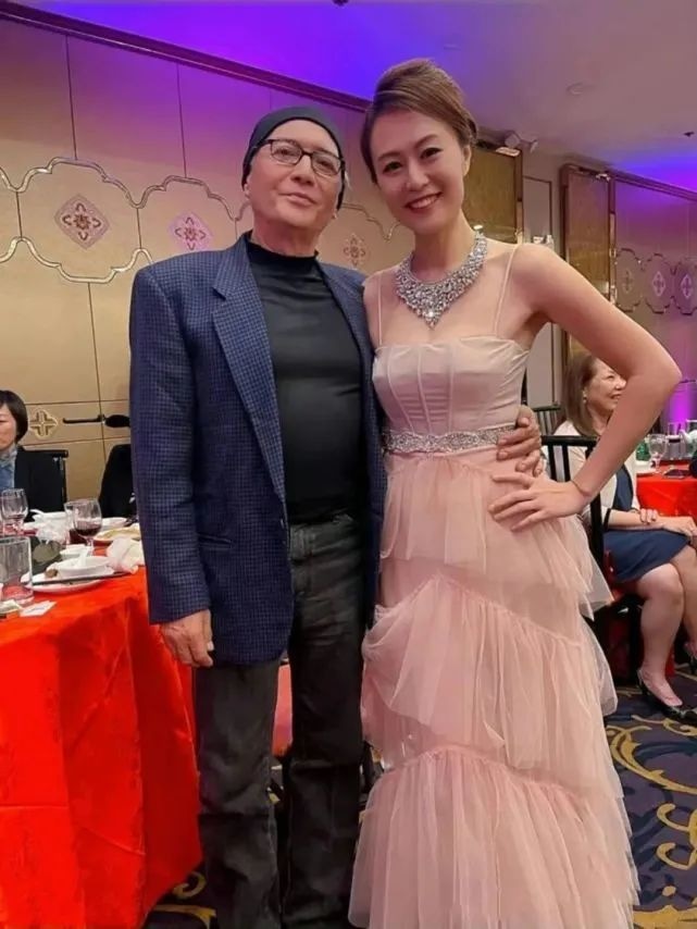 Джон Лоун сейчас