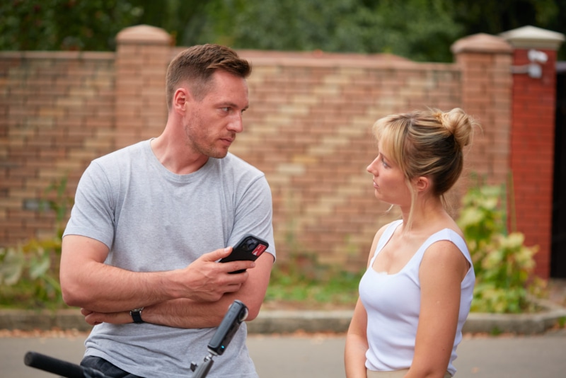 Кадр из сериала «Как уволить неверного мужа» Кадр из сериала «Как уволить неверного мужа»