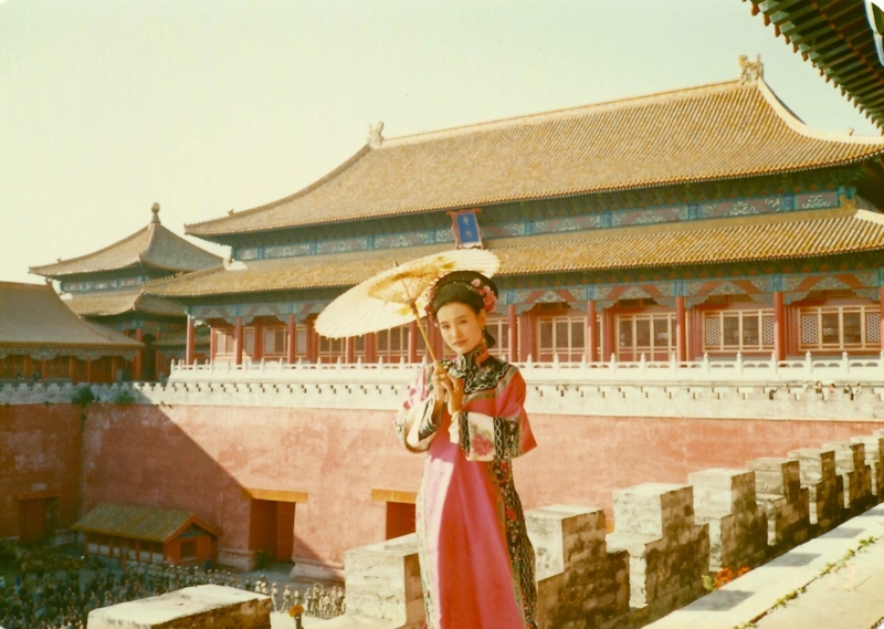 Джоан Чень в фильме «Последний император»