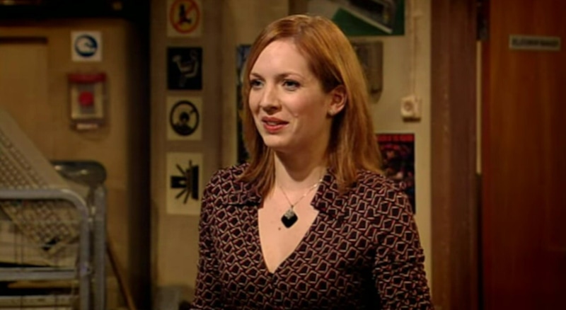 Кэтрин Паркинсон в сериале «Компьютерщики» Кэтрин Паркинсон в сериале «Компьютерщики»