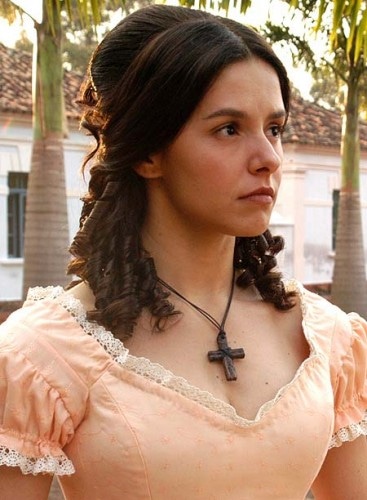 Луселия Сантос в сериале «Рабыня Изаура»