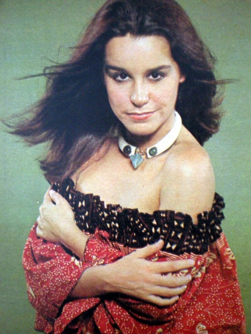 Луселия Сантос в молодости