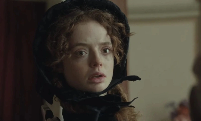 Фло Фагерли в роли Альмы в фильме «Гадкая сестра»