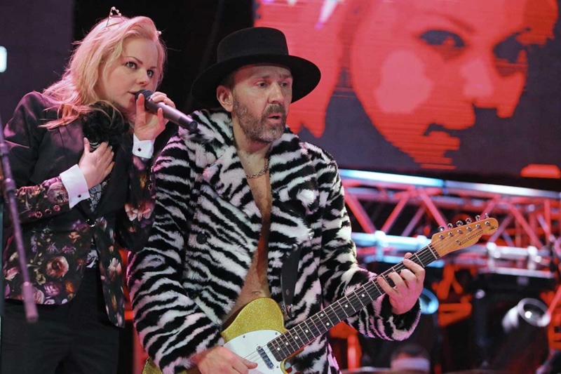 Алиса Вокс в группе «Ленинград»