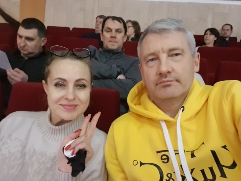 Топ-менеджер ПАО «Химпром» Евгений Герасимов с женой