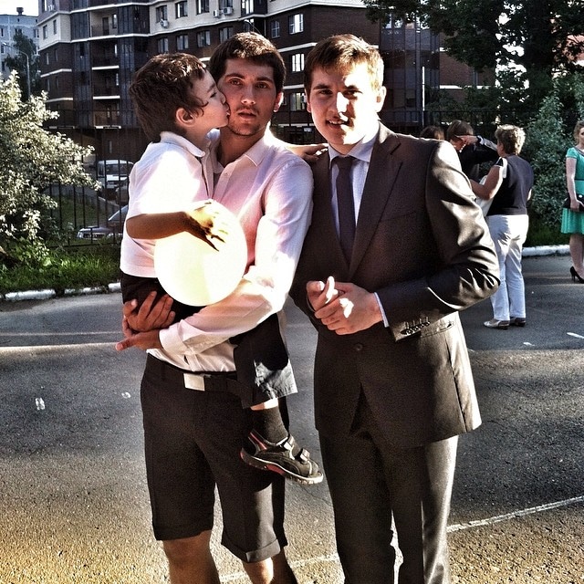 Алексей Сутормин с братом