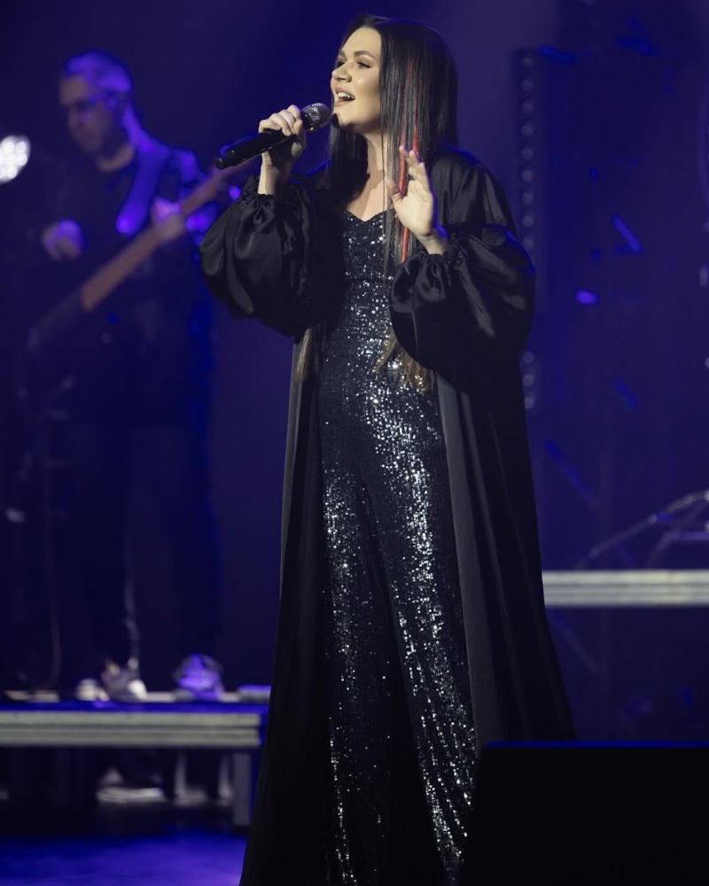 Певица Дина Гарипова сейчас