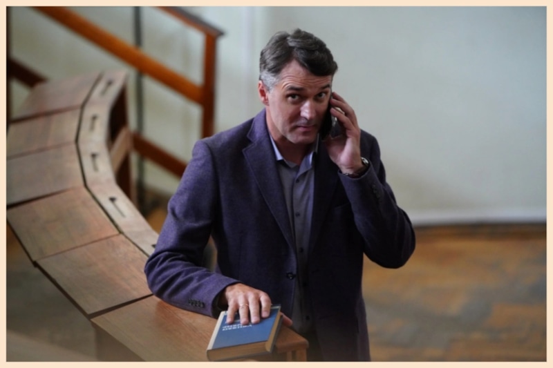 Павел Трубинер в сериале «Анна Медиум»