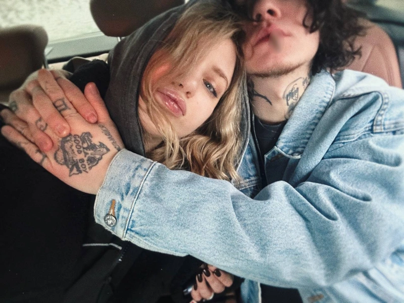 Владислава Рыжеволова и Глеб Викторов Владислава Рыжеволова и Глеб Викторов