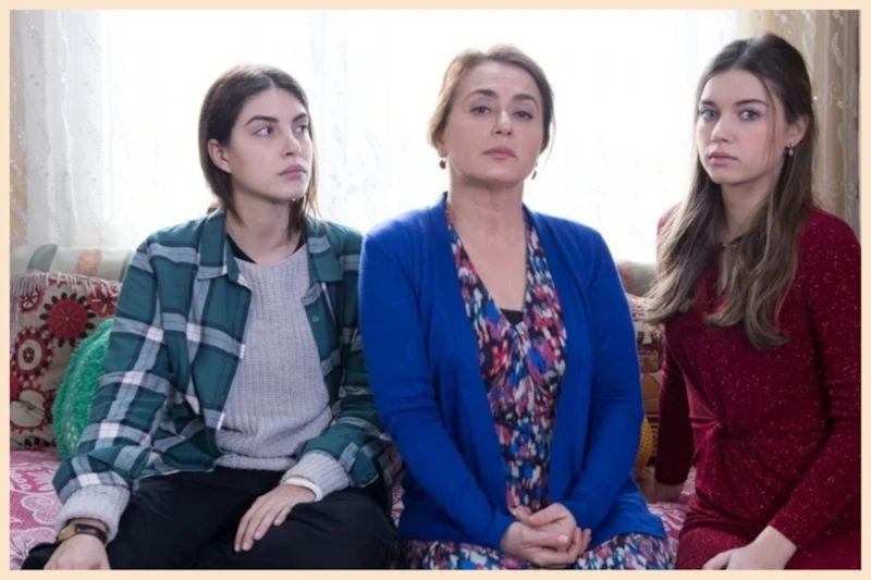 Кадр из сериала «Госпожа Фазилет и ее дочери» Кадр из сериала «Госпожа Фазилет и ее дочери»