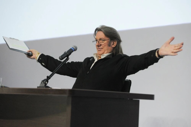 Юрия Лозу коварно обманул мошенник