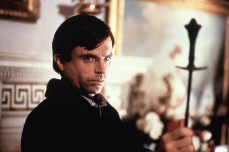 Сэм Нилл в фильме «Омен III: Последний конфликт»