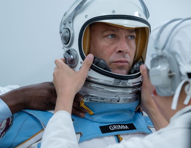 Эбон Мосс-Бакрак в роли Бена Гримма (Существа) в сериале «Фантастическая четверка: Первые шаги»