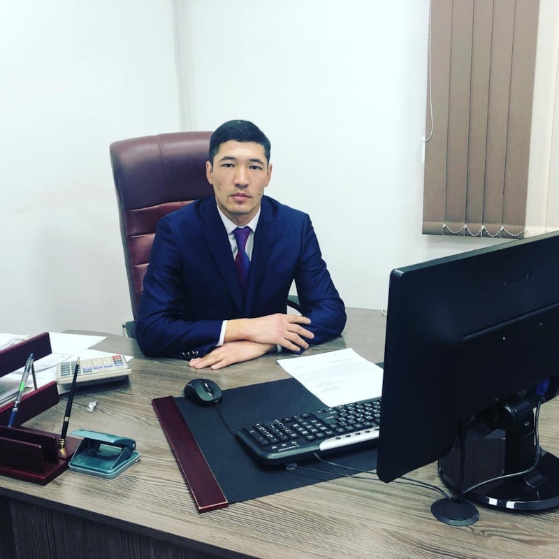 Айбар Жанболат, муж Айзат Джумановой