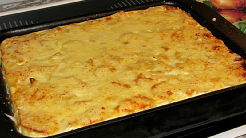 Запеканка по-немецки: хлеб и фарш