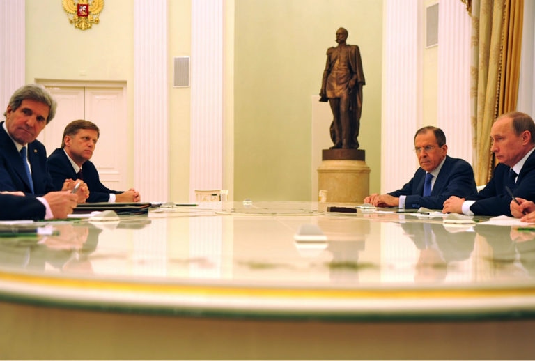 Майкл Макфол и Владимир Путин