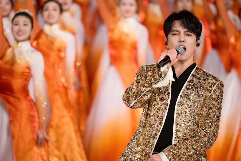 Димаш Кудайбергенов в Китае Димаш Кудайбергенов в Китае