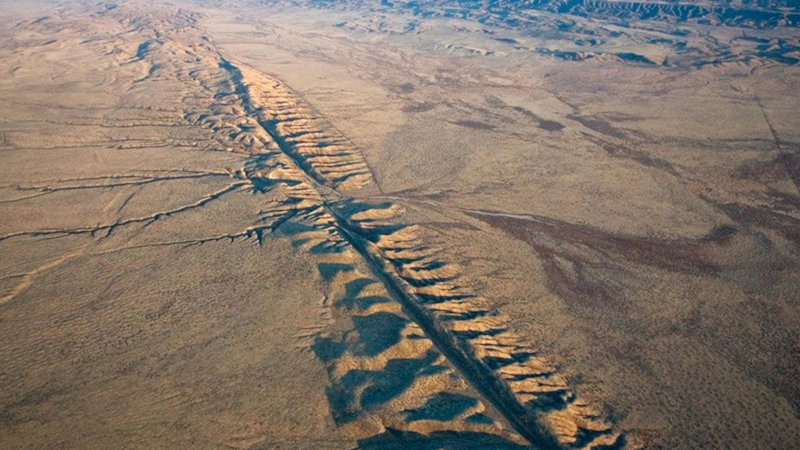 Калифорния в опасности: земля начинает двигаться