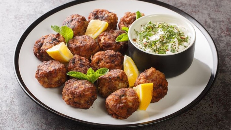Кефтедес по-гречески: вкус с характером