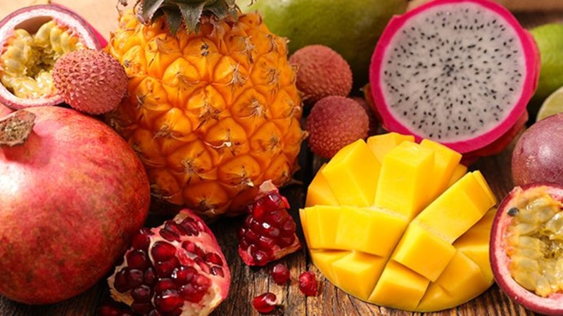 Фрукты утром: всплеск и спад Фрукты утром: всплеск и спад