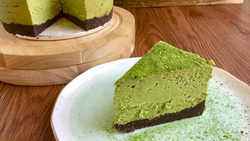 Изумрудный десерт: маття и белый шоколад в гармонии