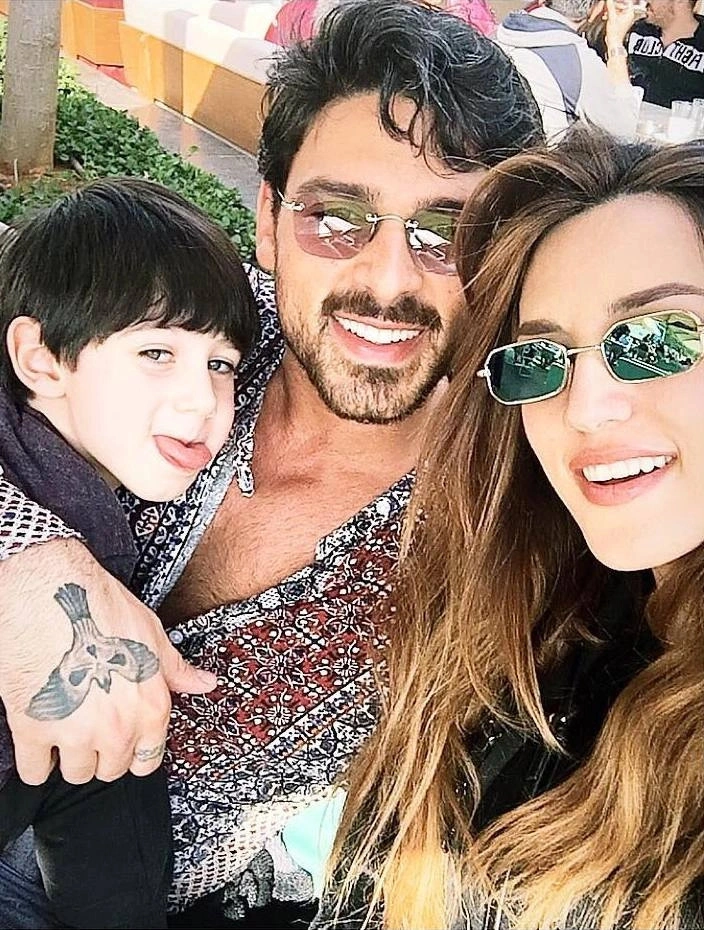 Микеле Морроне с бывшей женой