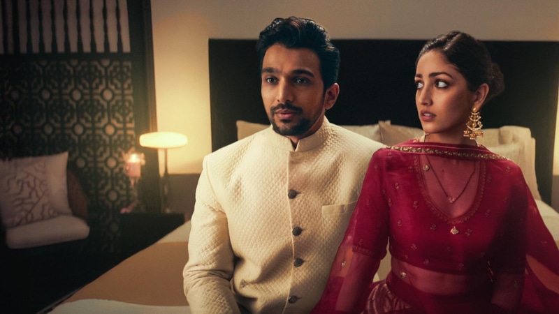 Кадр из фильма «Дум-Дхаам» Кадр из фильма «Дум-Дхаам»