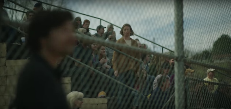 Кадр из сериала «Чужак» Кадр из сериала «Чужак»