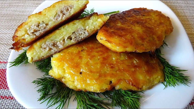 Драники с тушенкой: хруст и сочность