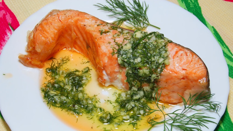 Пикантная семга: зелень и цитрус