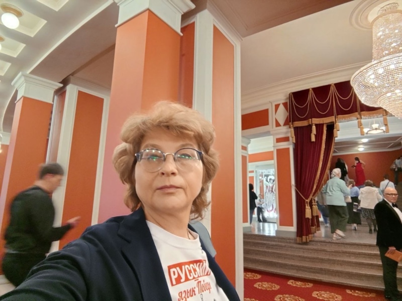 Элина Жгутова — руководитель Общественного центра по защите традиционных семейных ценностей «Иван Чай»