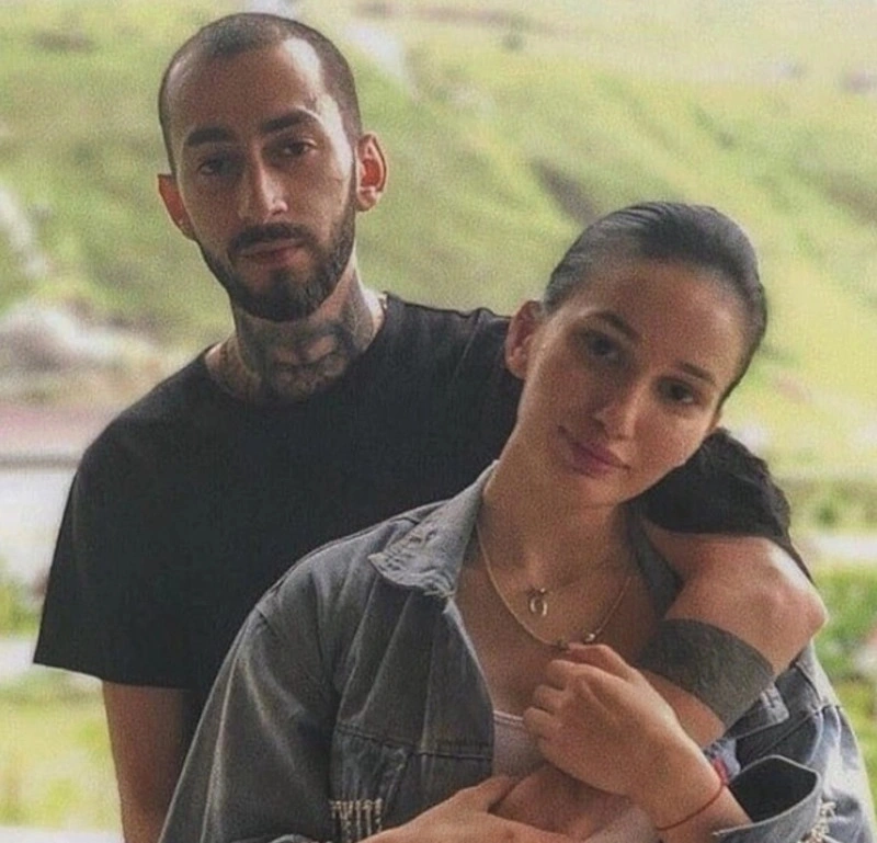 Andy Panda с женой