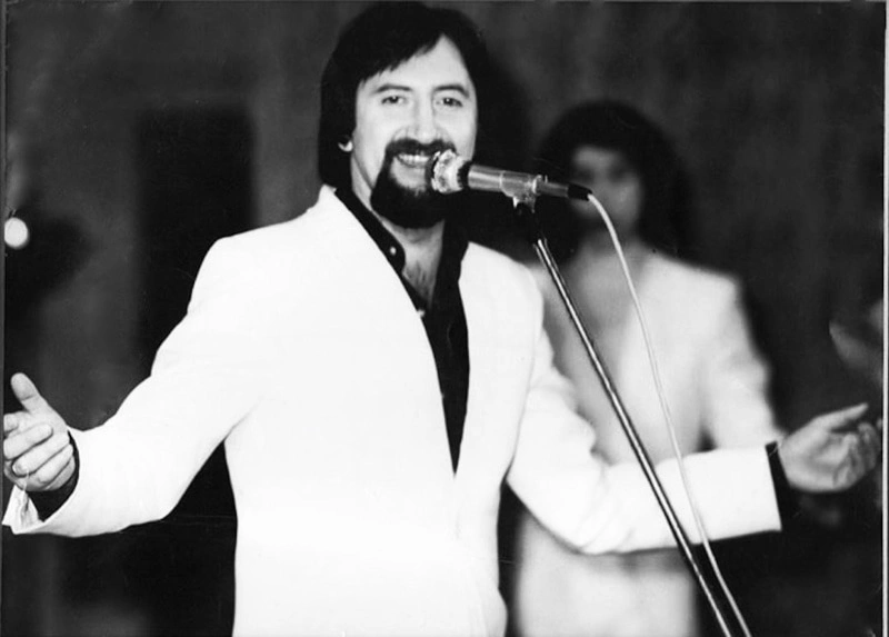 Анатолий Ярмоленко в молодости Анатолий Ярмоленко в молодости