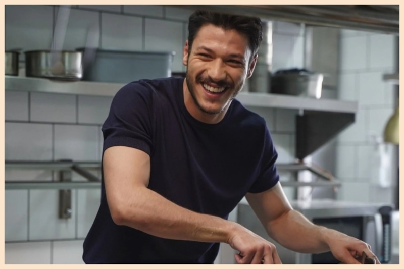 Кадр из сериала «Стеклянные потолки» Кадр из сериала «Стеклянные потолки»