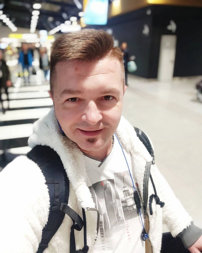 Тренер Андрей Хороших