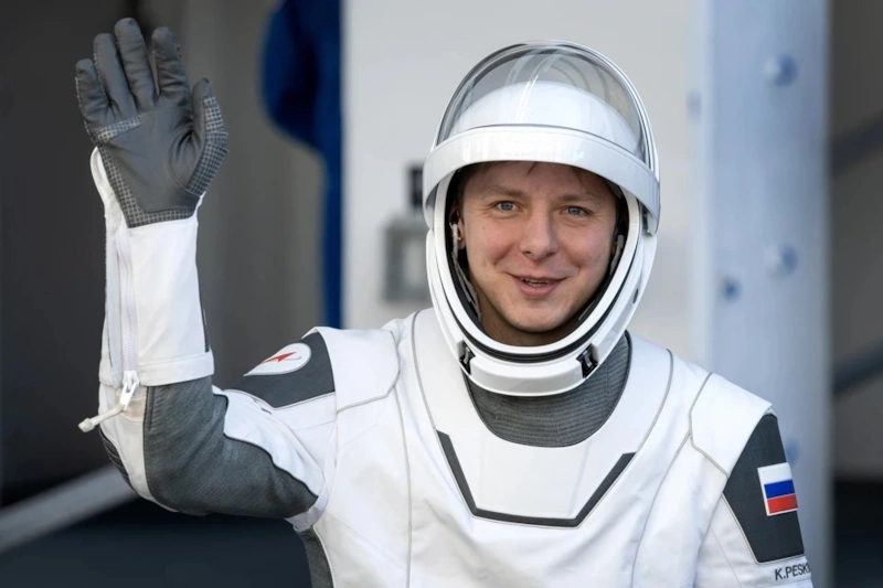 Космонавт-испытатель Кирилл Песков Космонавт-испытатель Кирилл Песков